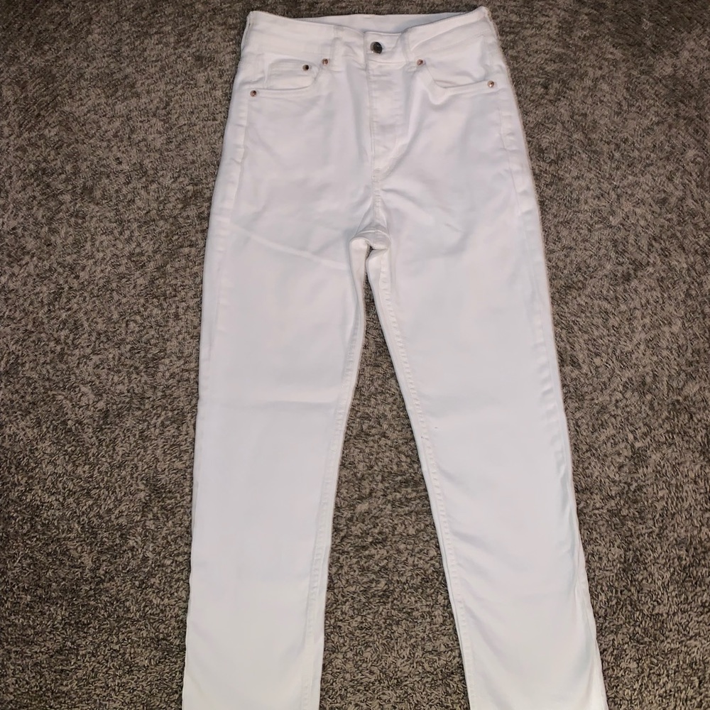 H&M & Denim ; white jeans